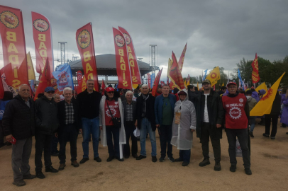 Bursa’dan 1 Mayıs Mesajı: “Üreten Biziz, Emeğin ve Şehrin Hakkını Savunan da Biz Olacağız”