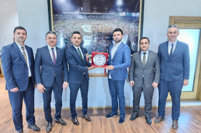 Vergi Müfettişleri Derneği Bursa Şubesi'nden Şampiyon Bursaspor'a Tebrik Ziyareti