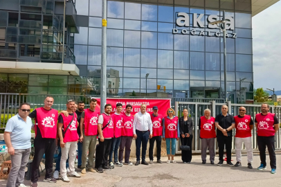 BURSA’DA AKSA BURSAGAZ ÖNÜNDE SERT SENDİKAL KRİZ: İŞTEN ATILAN İŞÇİLERDEN “MOBBİNG VE HUKUKSUZLUK” İDDİALARI