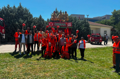 BURSA AFED TİMİ, ORMAN YANGINLARI İÇİN KOLLARI SIVADI