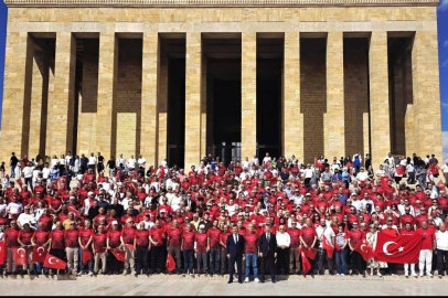 İYİ Parti Bursa İl Başkanı İsmail Kaya: "Anıtkabir'den Tandoğan'a Uzanan Yol, Cumhuriyet'e ve Türk Bayrağı'na Bağlılığımızın En Güçlü İfadesidir"