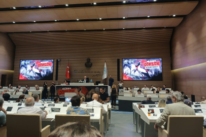 Saadet Partisi Nilüfer İlçe Teşkilatı, "Nilüfer'e Çöplük İstemiyoruz" Gündemiyle Gerçekleşen Belediye Meclis Toplantısını Takip Etti