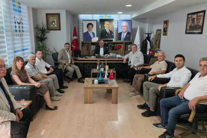 İYİ Parti Bursa İl Başkanlığı’nda Anlamlı Buluşma: Atatürk İlke ve Devrimleri, Cumhuriyetin Temel Değerleri ve Tam Bağımsız Türkiye Vurgusu